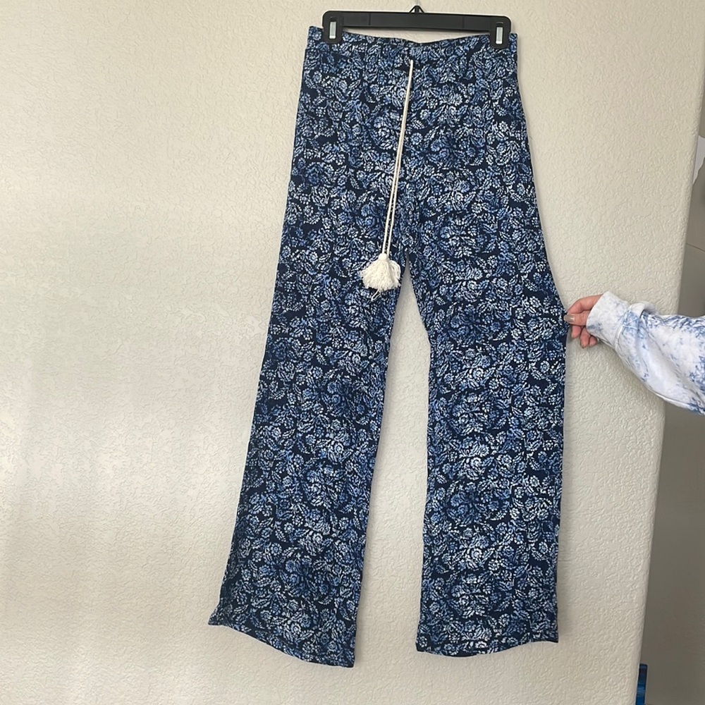 Women’s flowy, patterned, rayon pants.